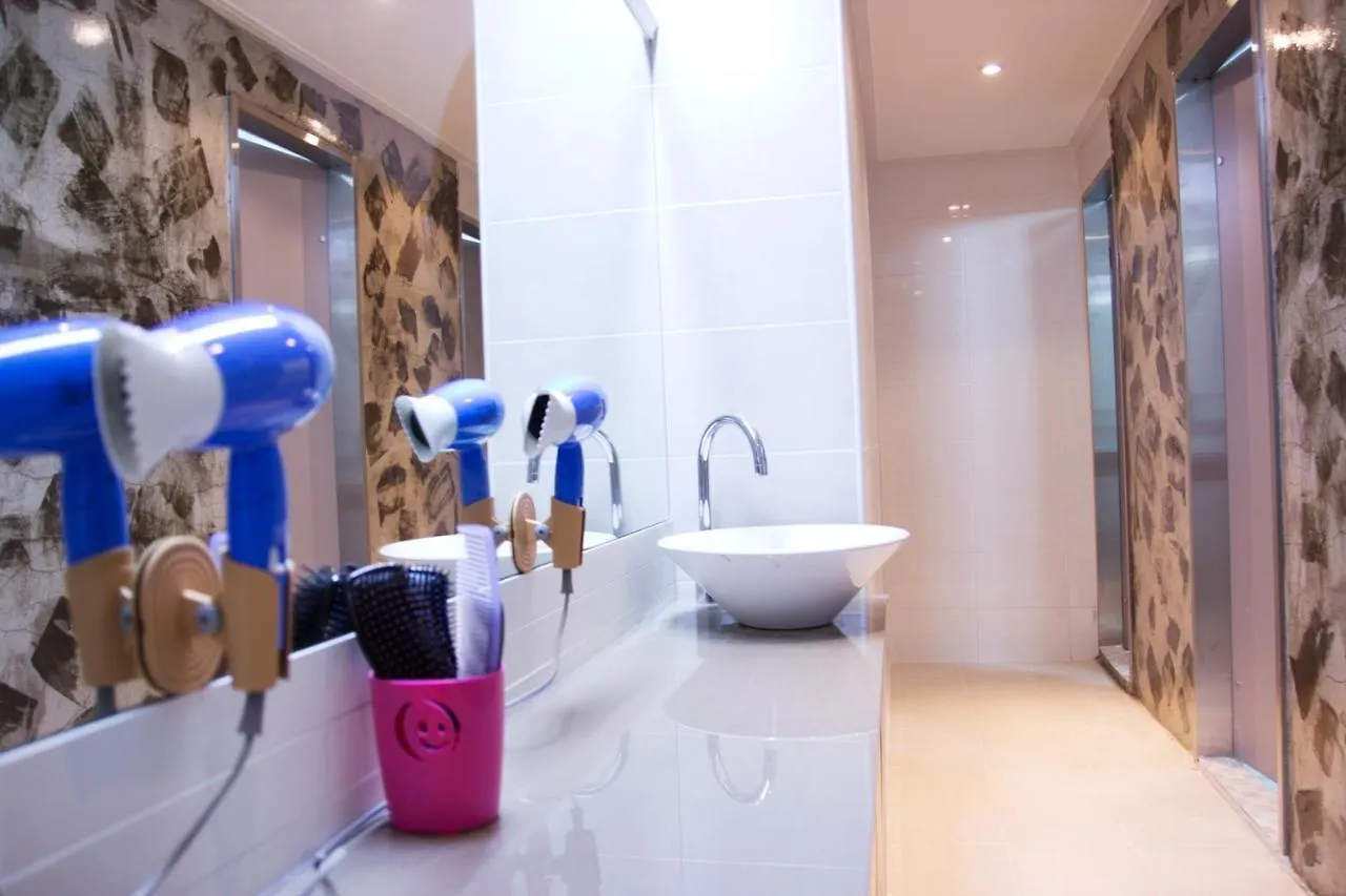 Guesthouse 710 In Haeundae Busan
